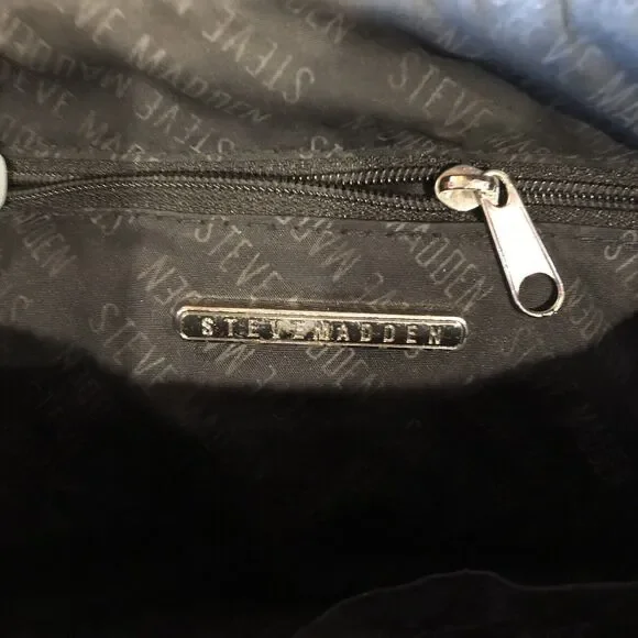 Steve Madden Cream Crossbody Bag - Picture 9 of 13